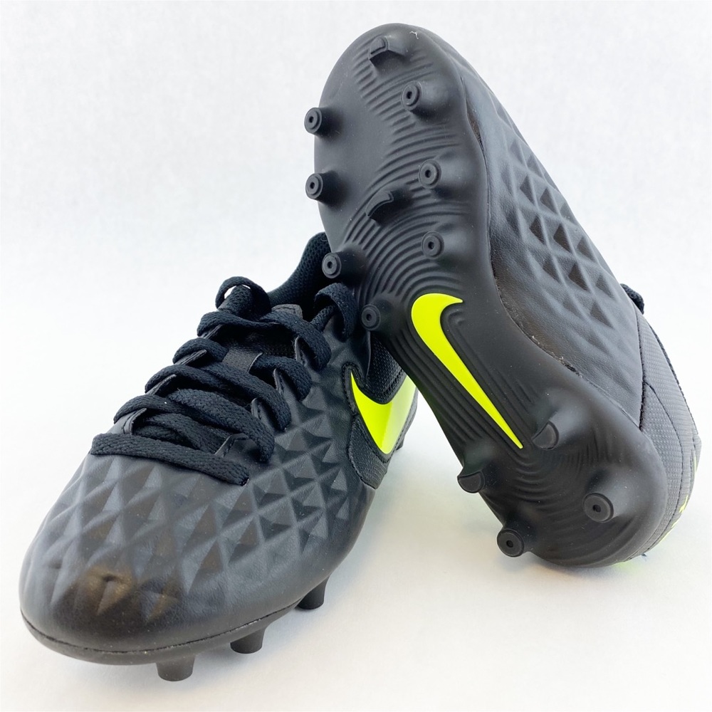 Nike JR Legend 8 Club FG/MG Soccer Cleats - New in box